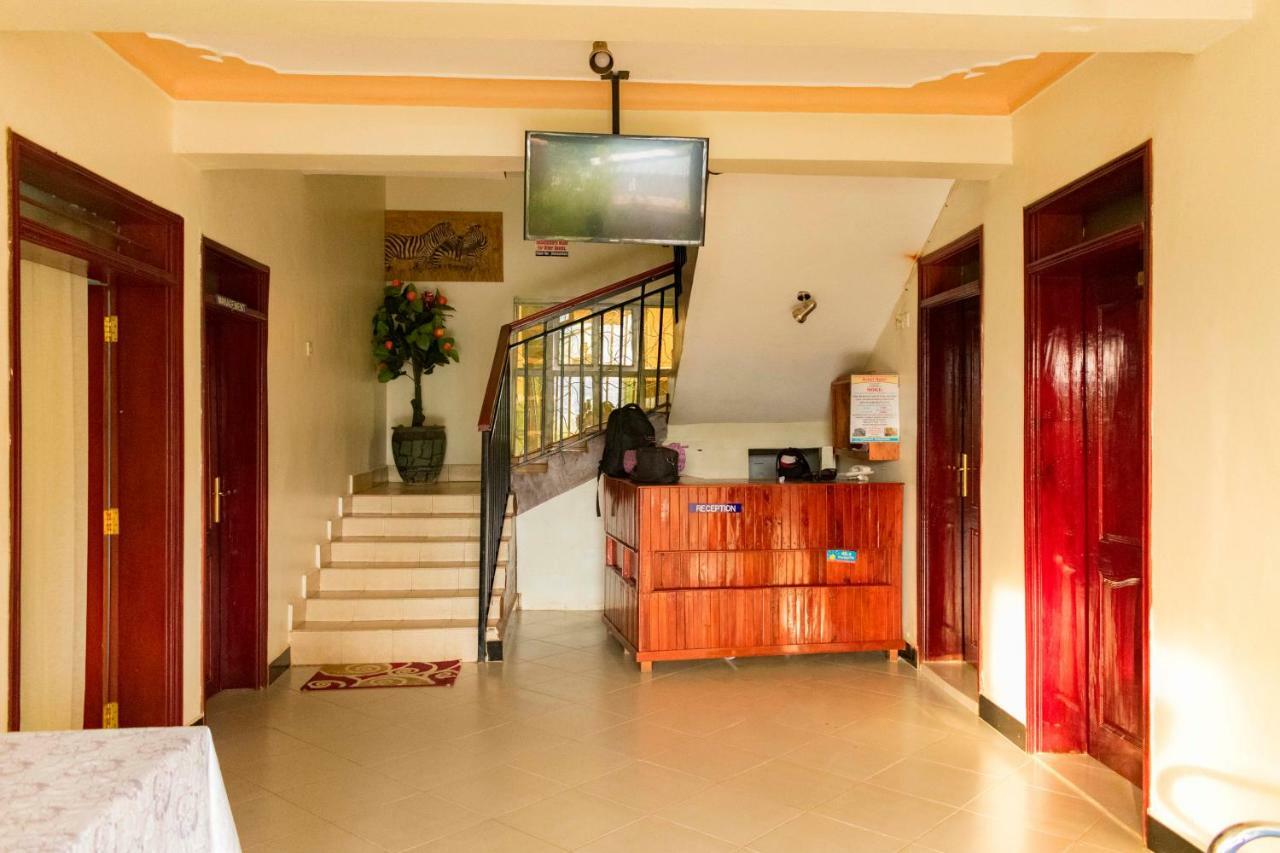 Relief Motel Fort Portal 외부 사진