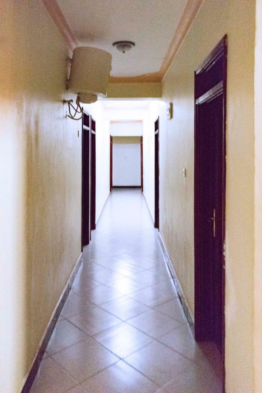 Relief Motel Fort Portal 외부 사진