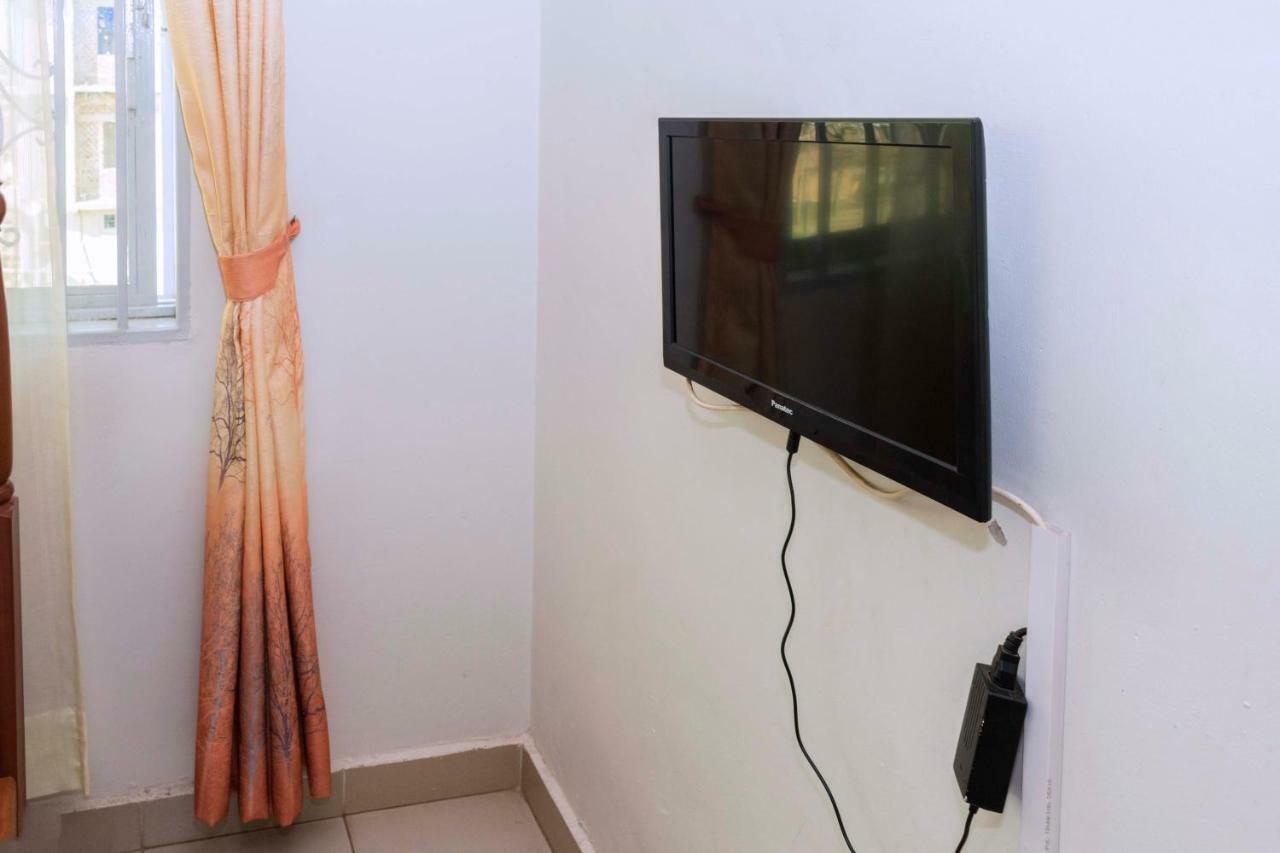 Relief Motel Fort Portal 외부 사진